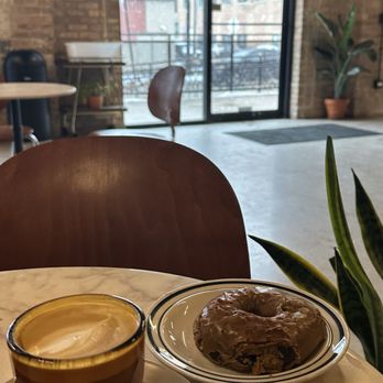 Printer’s Row Coffee - Coffee Roasteries Near Me - Chicago, Illinois