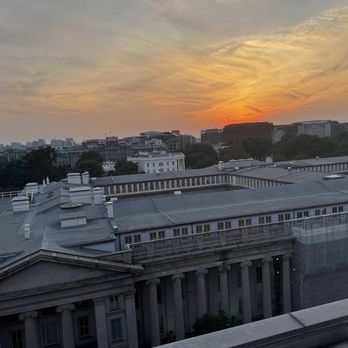 VUE Rooftop - The View - New American Near Me - Washington, DC, District of Columbia