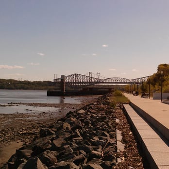Promenade Samuel-de-Champlain - Parks Near Me - Quebec City, Quebec Promenade Samuel-de-Champlain - Parks Near Me - Quebec City, Quebec