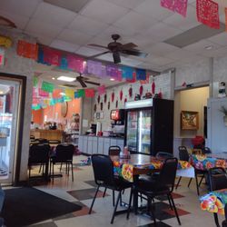La casa Fierro - Happy Cinco de Mayo.
