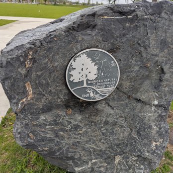 Riverside Park - Parks Near Me - Detroit, Michigan Riverside Park - Parks Near Me - Detroit, Michigan