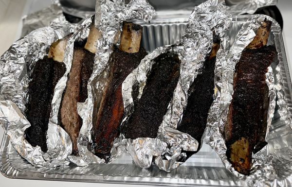 The Smokin' Oak Barbeque Restaurant, Bar & Catering by null