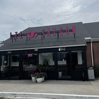 Lil Saigon - Entrance - Vietnamese Near Me - Northfield, New Jersey