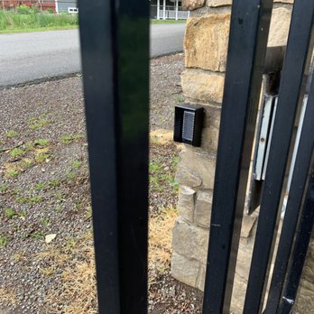 Evergreen Electric Gates - Fences & Gates Near Me