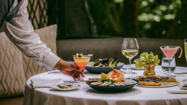 The Restaurant at Hotel Bel-Air by null