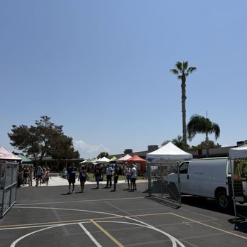 Encinitas/Leucadia Farmers' Market - Farmers Market Near Me - Encinitas, California Encinitas/Leucadia Farmers' Market - Farmers Market Near Me - Encinitas, California