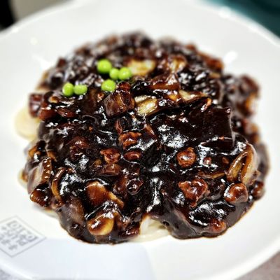 Paik's Noodle North York 홍콩반점 by null