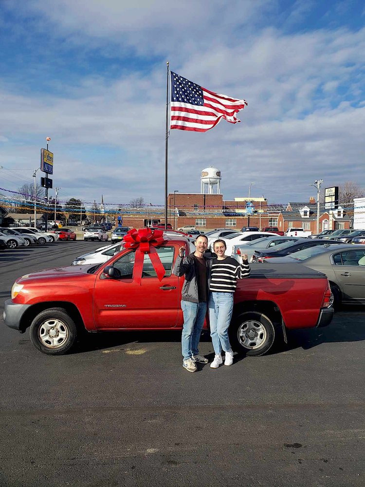 JEFFREY’S AUTO EXCHANGE Updated September 2024 36 Photos 595 West