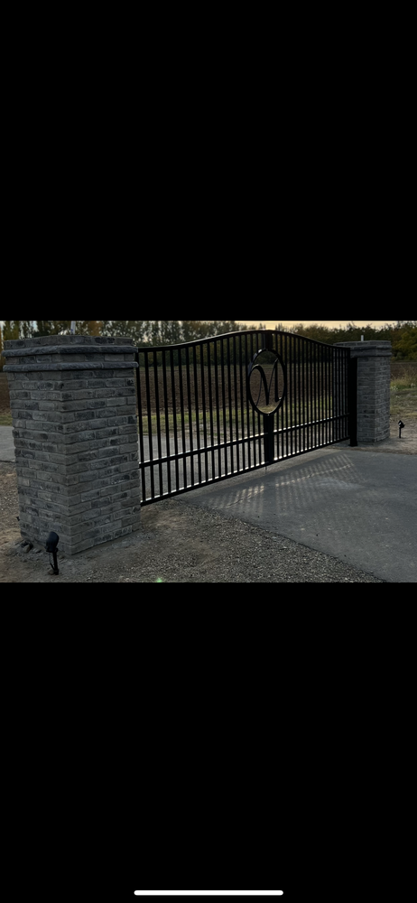 Slide of Luna Construction And Renovations