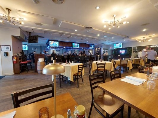 Twin Door Tavern by null