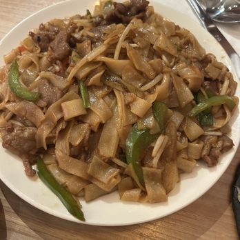 Pink Buddha - Beef chow fun - Chinese Near Me - El Cajon, California Pink Buddha - Beef chow fun - Chinese Near Me - El Cajon, California