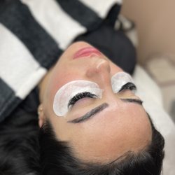 Bluxi Lash Bar - Mega volume in long length