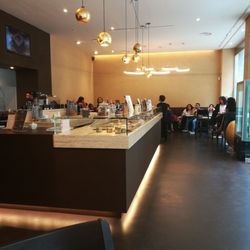 Grezzo - A dentro della pasticceria