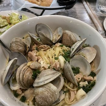 Mr Big Fish - White Clam Pasta - Seafood Near Me - Naples, Florida Mr Big Fish - White Clam Pasta - Seafood Near Me - Naples, Florida