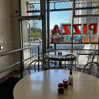 Outta Sight Pizza - Inside - Pizza Near Me - San Francisco, California Outta Sight Pizza - Inside - Pizza Near Me - San Francisco, California