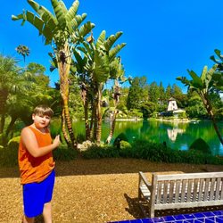 Self-Realization Fellowship Lake Shrine