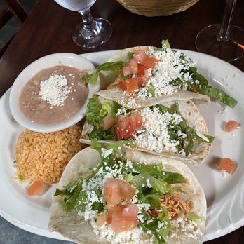 Cesar's Killer Margaritas - Broadway - Taco Dinner - Mexican Near Me - Chicago, Illinois Cesar's Killer Margaritas - Broadway - Taco Dinner - Mexican Near Me - Chicago, Illinois