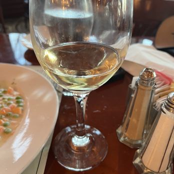 Chefs de France - La Glaciere Blanc, Coteaux du Pont du Guard, Chardonnay - French Near Me - Lake Buena Vista, Florida