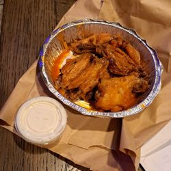 Wings (hot)