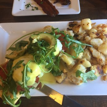 First Watch - Blt benedict - Breakfast & Brunch Near Me - Orlando, Florida First Watch - Blt benedict - Breakfast & Brunch Near Me - Orlando, Florida