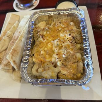 Paddle Hard Brewing - Buffalo Mac n cheese - Breweries Near Me - Grayling, Michigan