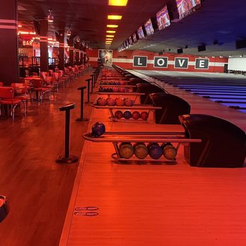 Bowlero Wilmington - Bowling - Bowling Near Me - Wilmington, Delaware Bowlero Wilmington - Bowling - Bowling Near Me - Wilmington, Delaware