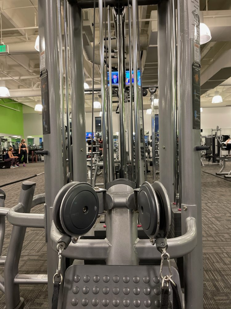ZONE ATHLETIC CLUB CHERRY CREEK 17 Reviews 3300 E 1st Ave, Denver