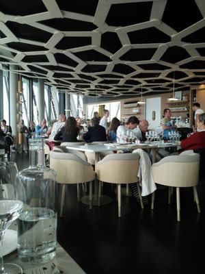 Le 7 Restaurant by null