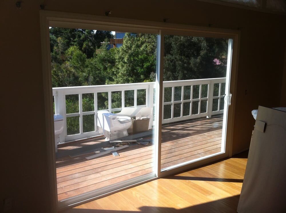 Slide of Clean Builders and Deluxe Windows