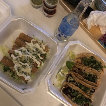 Chris' Ice Cream - Flautas & all four tacos. - Ice Cream & Frozen Yogurt Near Me - Indianapolis, Indiana Chris' Ice Cream - Flautas & all four tacos. - Ice Cream & Frozen Yogurt Near Me - Indianapolis, Indiana