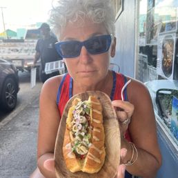 Hawaiian dog Aloha style