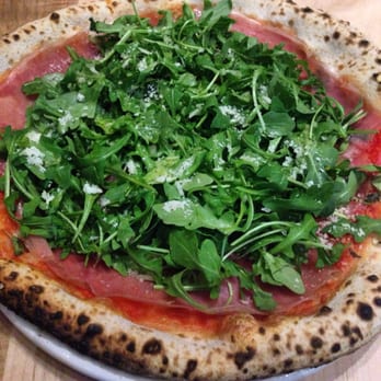 Pizzeria Libretto - Ontario prosciutto and arugula pizza - Pizza Near Me - Toronto, Ontario