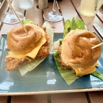 Beacon 70 - Chicken sliders - New American Near Me - Brick, New Jersey Beacon 70 - Chicken sliders - New American Near Me - Brick, New Jersey