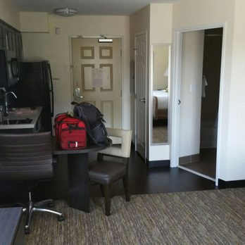 Candlewood Suites Eugene Springfield - Venues & Event Spaces Near Me - Eugene, Oregon