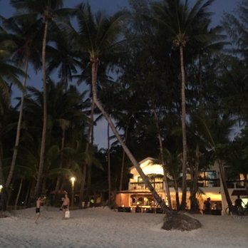 Villa Caemilla Beach Boutique Hotel - Getting ready for dinner. - Hotels Near Me - Malay, AKL