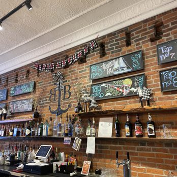 Bath Brewing Company - Bar! - Brewpubs Near Me - Bath, Maine Bath Brewing Company - Bar! - Brewpubs Near Me - Bath, Maine