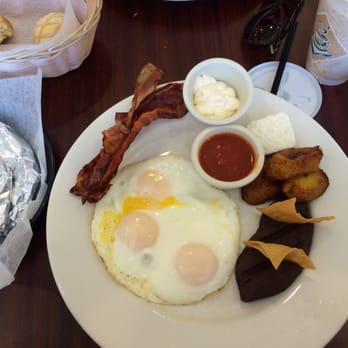Guatepan - Desayuno especial. - Bakeries Near Me - Trenton, New Jersey