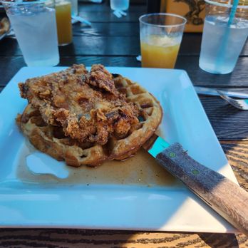 Tobias Frogg - Chicken and waffle - American Near Me - Lancaster, Pennsylvania Tobias Frogg - Chicken and waffle - American Near Me - Lancaster, Pennsylvania