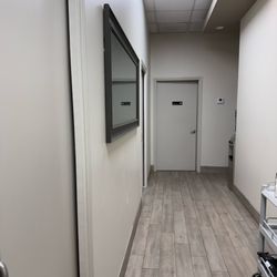Houston Wellness Acupuncture Clinic - Hallway