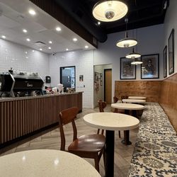 White Rock Coffee - University Park - Interior