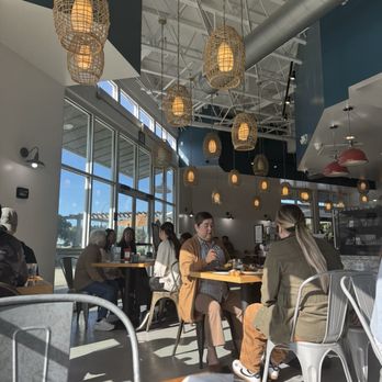 Toast Kitchen & Bakery - Smaller but beautiful design - Breakfast & Brunch Near Me - Tustin, California Toast Kitchen & Bakery - Smaller but beautiful design - Breakfast & Brunch Near Me - Tustin, California