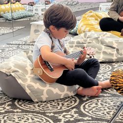 Big Kids Beginner Ukulele Class