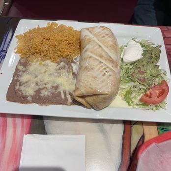 Taqueria Mi Tradicion - Beef chimichanga - Mexican Near Me - Gahanna, Ohio Taqueria Mi Tradicion - Beef chimichanga - Mexican Near Me - Gahanna, Ohio
