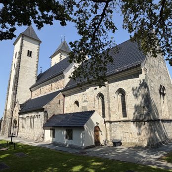 Mariakirken - Landmarks & Historical Buildings Near Me - Bergen, 12