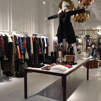 Alice and Olivia - Women's Clothing Near Me - Manhasset, New York Alice and Olivia - Women's Clothing Near Me - Manhasset, New York