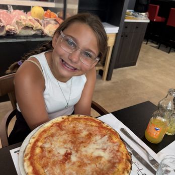 Emma Pizzeria - Margarita pizza - Pizza Near Me - Rome, RM Emma Pizzeria - Margarita pizza - Pizza Near Me - Rome, RM