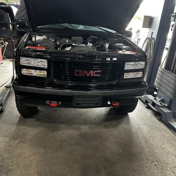 West Tires Auto Repair - Tires Near Me - Miami, Florida West Tires Auto Repair - Tires Near Me - Miami, Florida