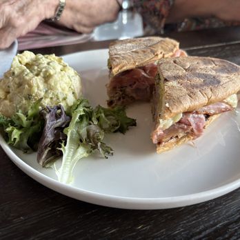F M DON'S - Bars Near Me - Punta Gorda, Florida