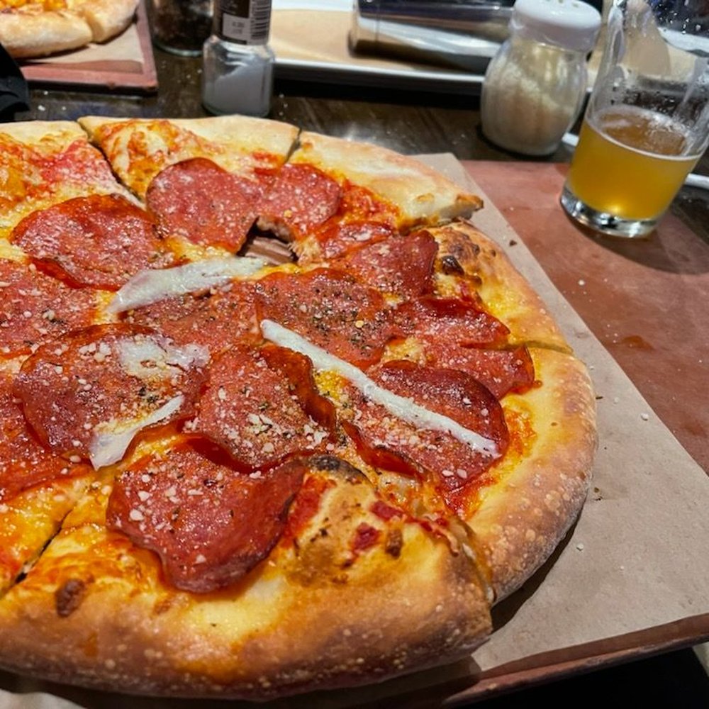 Bricktown Brewery - Pepperoni pizza and a mothers hazy helper - Breweries Near Me - Springfield, Missouri