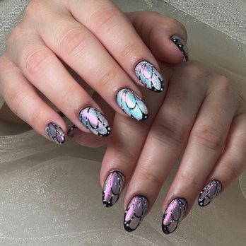 Maison Nail Spa - Nails by Anna - Nail Salons Near Me - Pasadena, California